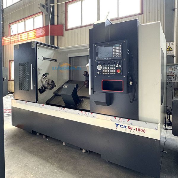 Custom Made TCK56 750mm Slant Bed CNC Lathe Machine For High Precision Production In Manufacturing
