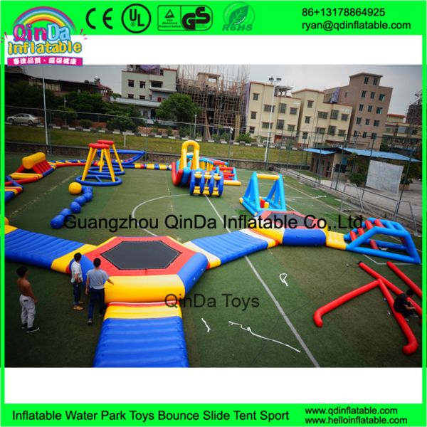 New Giant Inflatable Water Park Games With TUV Certificate / Inflatable Wipeout