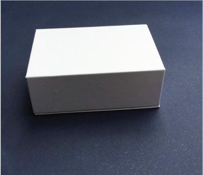 Manufacturers order white flip box, cosmetics craft flip box, jewelry packaging paper hard box