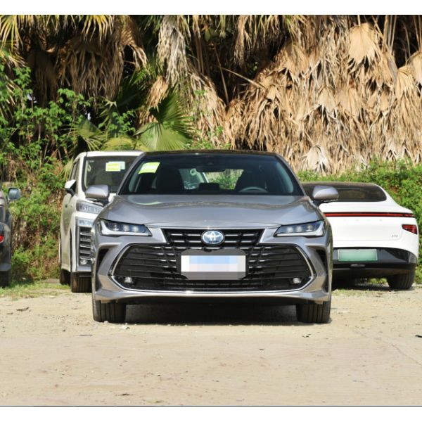 Автомобиль 2022 космоса мест 3 двери 5 версии E-CVT 4 корабля- флагмана спаренного двигателя 2.5L avalon Тойота