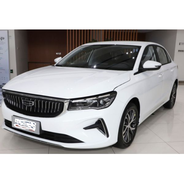 Подержанный автомобиль мест двери 5 элиты 1.5T 114HP L4 4 поколения 1.5L CVT Geely Emgrand четвертый