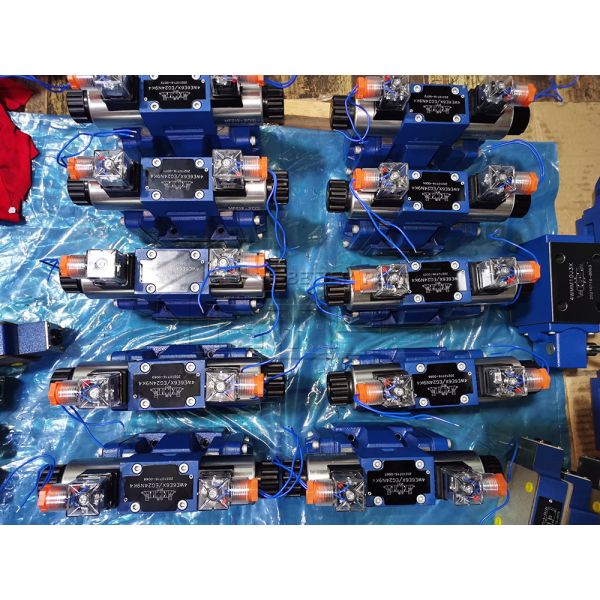 Original Replacement 4WEH10E-40B/EG24N9ETK4 Hydraulic Solenoid Directional Valve Spare Parts