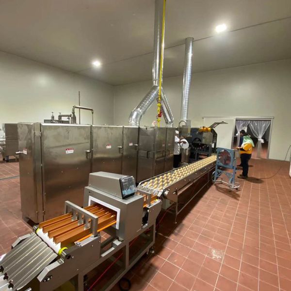 アイスクリーム・コーン商業自動機械はカスタマイズした