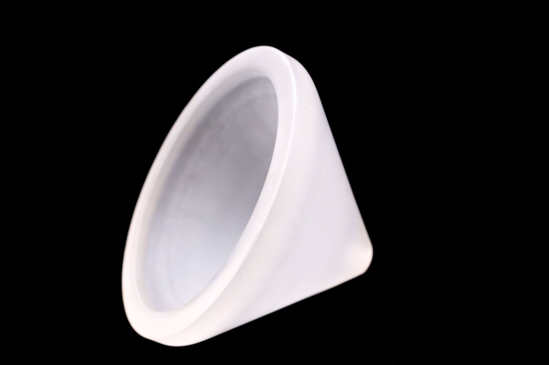 Laboratory High temperature Frosted Quartz Cones Customized for Semiconductors