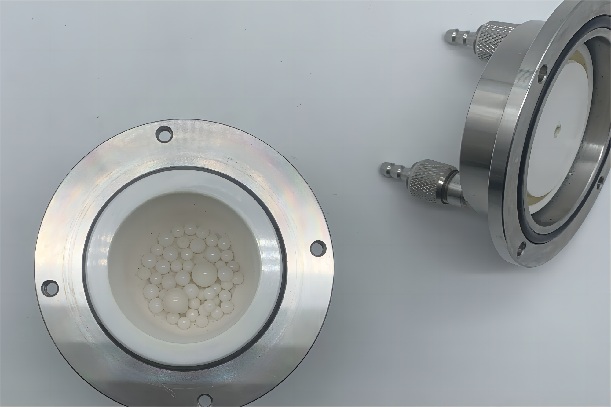 Мельница шарика опарника Zirconia мельницы шарика вакуума OEM цилиндрическая с набивкой Ss