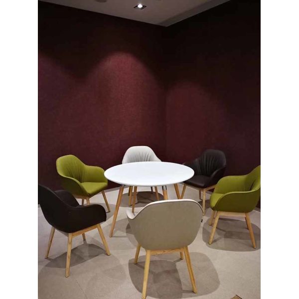 Ruched Backrest Restaurant Bistro Chairs Solid Ash Wood Legs Molded Foam High Resilience