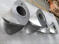 Alta resistencia al desgaste Componentes de tornillo de extrusora de tornillo de doble tornillo con tratamiento de apagado por vacío Segmentos de pala de vuelo único