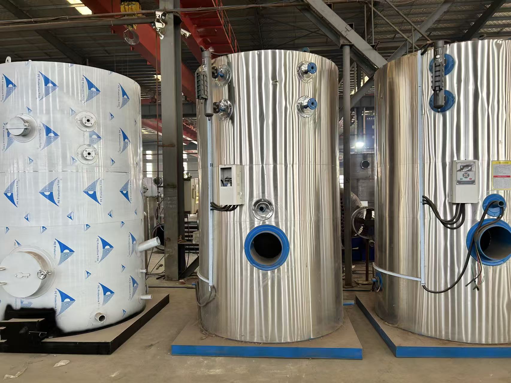 Fully Automatic 0.5 Ton Biomass Pellet Steam Boiler Vertical With PLC Control System