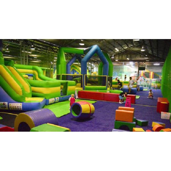 Kindergarten Baby Inflatable Fun City Football Blow Up Tunnels For Outdoor Activities