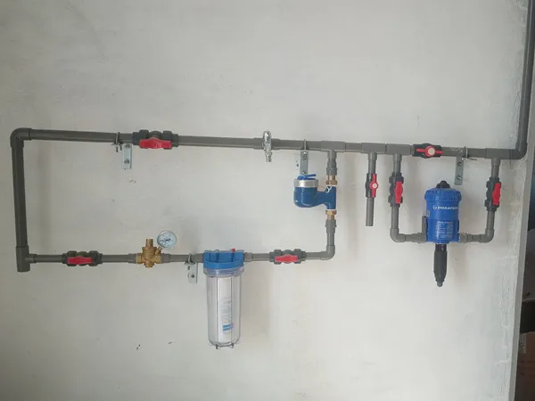 Automatic Poultry Water Nipple Drinker with 360 Degree Triggering for Broiler Chickens