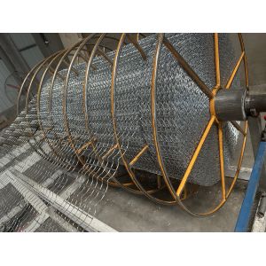 Welded Galvanized Wire Pipeline Coating Mesh For Gas And Oil Anti Corrosion