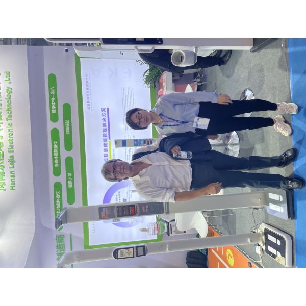 Backlight Function LED 200kg/0.1kg Luggage Scale for Convenient and Accurate Weighing