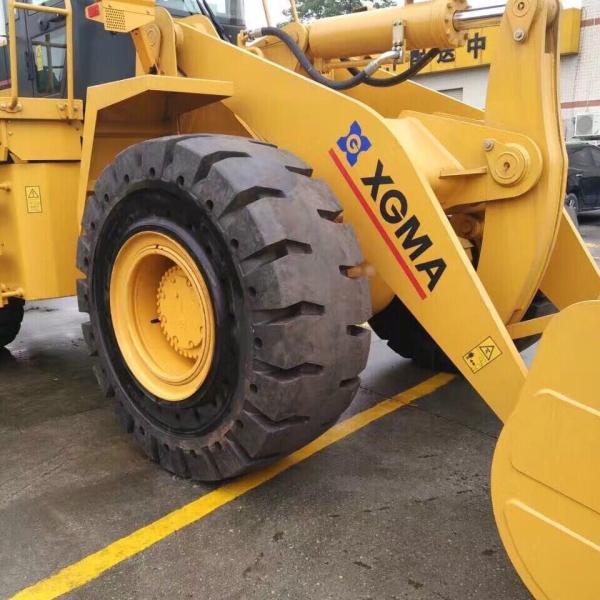 Tire Manufacture of solid pneumatic skid steer loader tire used for wheel rim 10-16.5