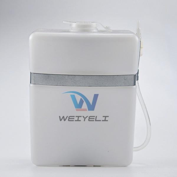 XCMG Windshield Wiper Spray Bottle Kato Universal Coolant Expansion Tank