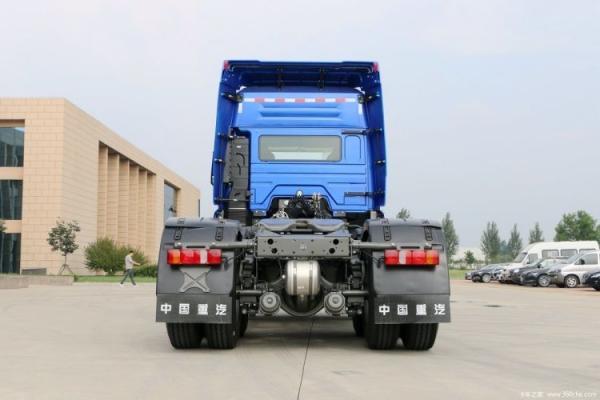 Powerful SinotruK Haohan N6G 4*2 6*4 Traction Truck CHG LNG Special Truck Traction Head