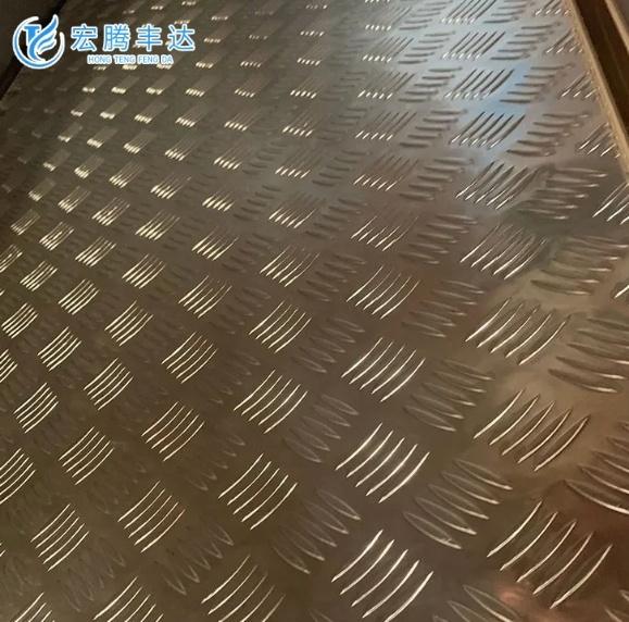 SS Sheet 304 304L 316 10Cr17  430  022Cr11Ti 439 Stainless Steel Checkered Plate
