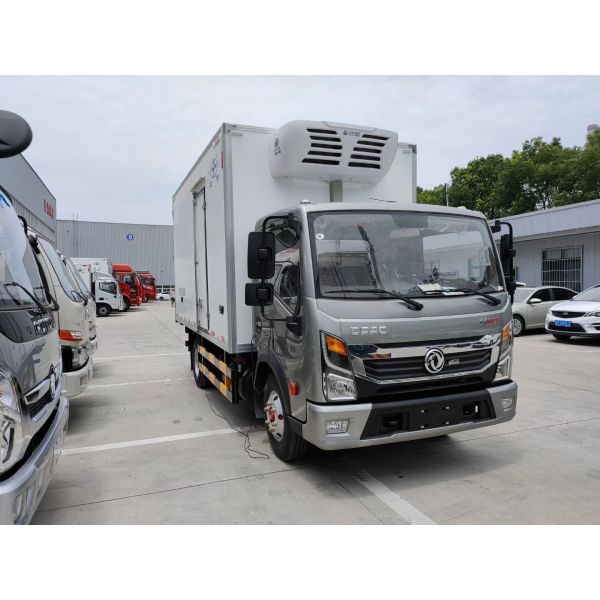 HT-1100 Engine-Driven Refrigeration Unit for Large Refrigerated Trucks with Direct Engine Drive and 52m³ Box Volume Capacity