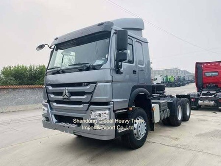 371HP and 420HP Sinotruck HOWO A7 6X4 Tractor Truck with 12.00R20 Tires for Heavy-Duty Hauling