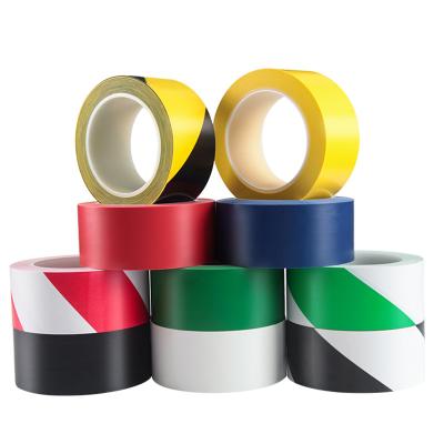 Tape de marquage en PVC imperméable à l'eau, jaune et noir, bande d'avertissement pour le plancher d'entrepôt
