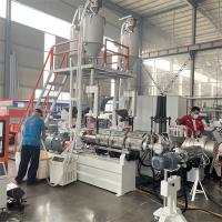 Machines pour la fabrication de tubes en plastique