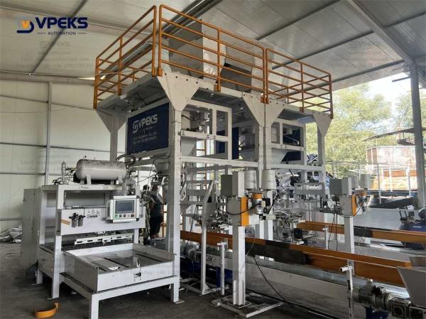 Small Soil Bag Packing Machine Granule Packaging Machine Automatic Weighing Packing Machine