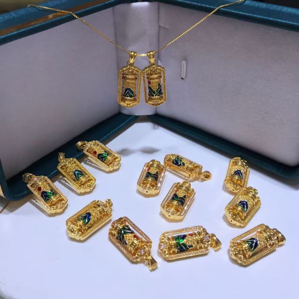 Timeless 18K AU750 genuine gold jewelry crafted with precision and care suitable for upscale jewelry and fashion segments