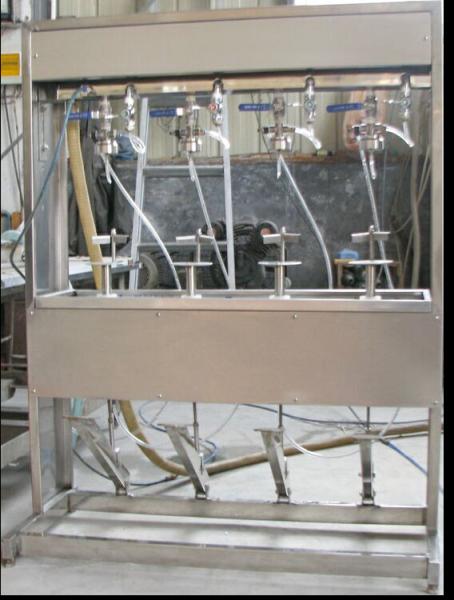Máquina de engarrafamento do vidro de cerveja de 1 quilowatt 4-4 completamente automática com eficiência elevada