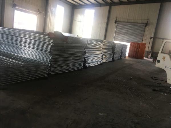 chain link temporary construction fence panels 6FT X 10F Mesh 2 3/8  x 2 3/8 ( 60mm x 60mm ) x 12 gauge wire