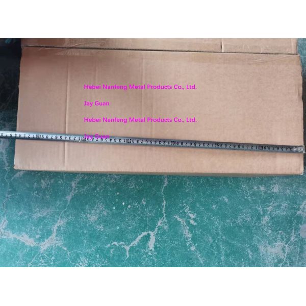 Организуйте свои велосипеды Профессиональный черный вертикальный подъемник для подъездов для внутреннего хранения