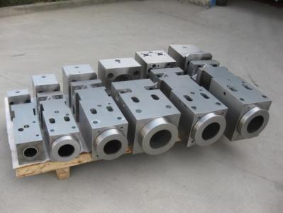 Máquina escavadora Hammer Parts Front Head Back Head For NTK1750 SB151