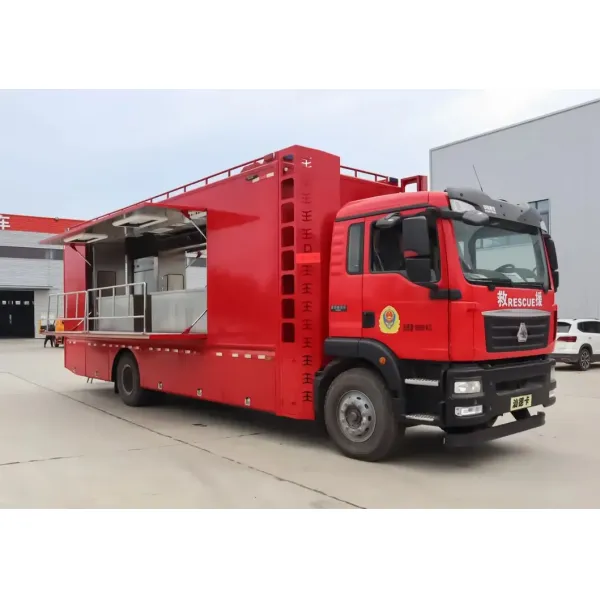 Customizing Food Cooking Truck 4X2 (150-200 Person Food Service Mobile Kitchen)