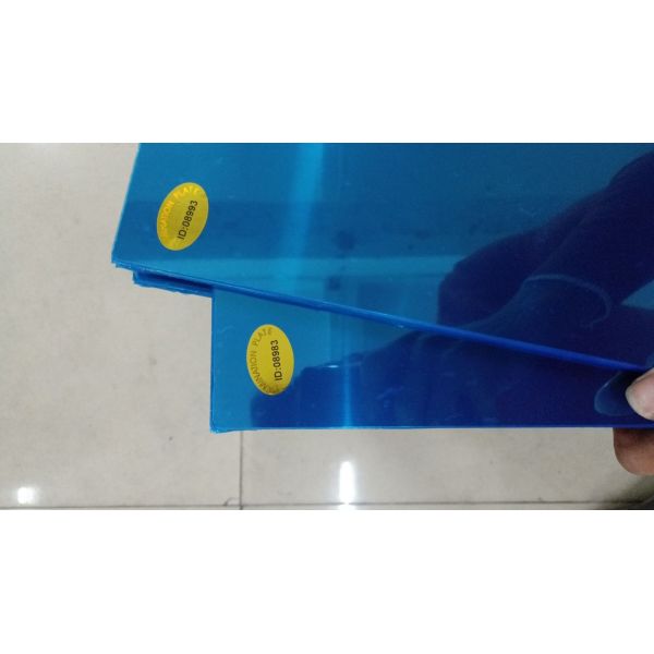 Ультра лоснистый материал карты PVC 0.6mm для слоения карты