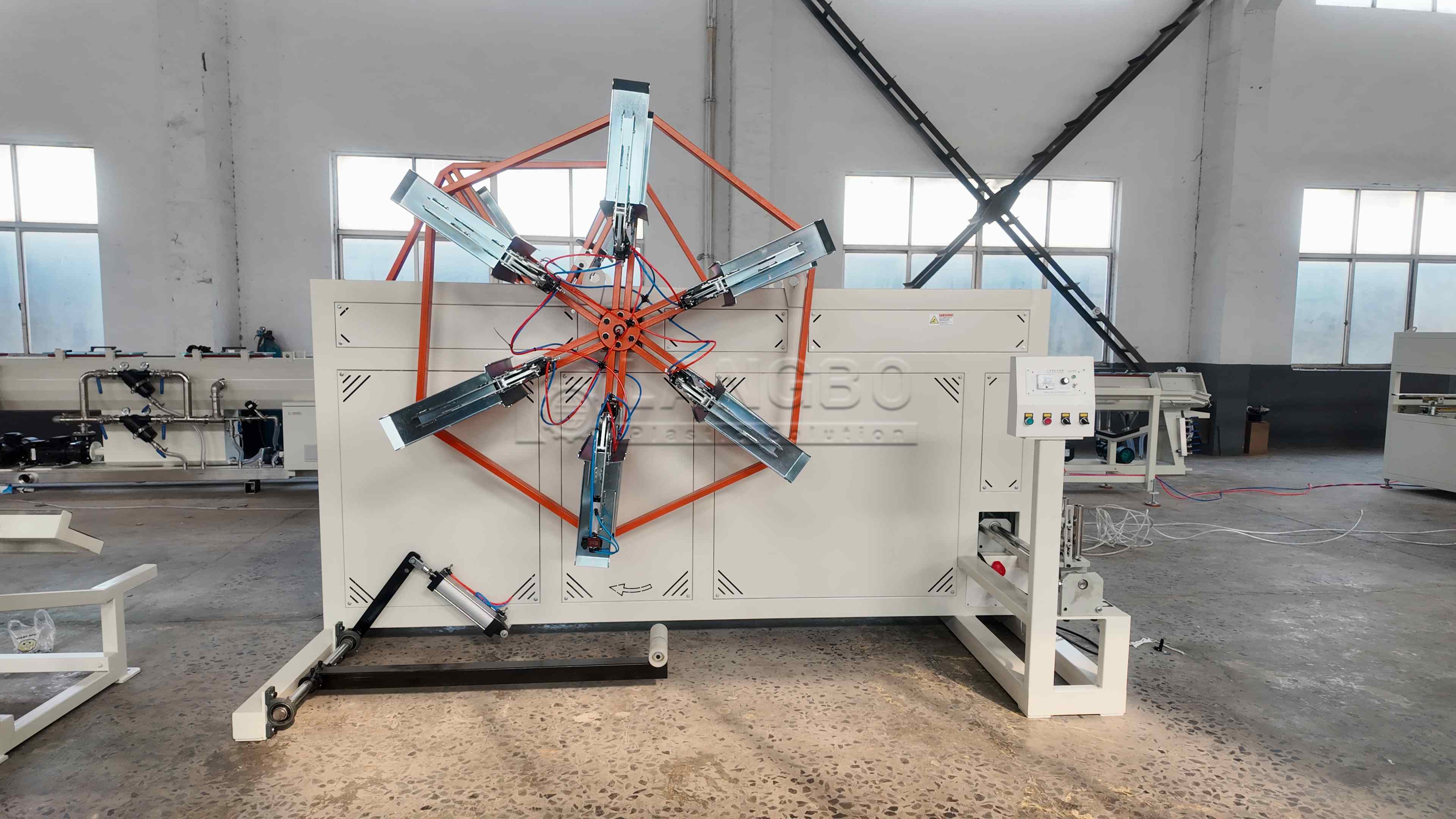 China Famous Durable HDPE LDPE PE PVC Pipe Extrusion Line Making Machine