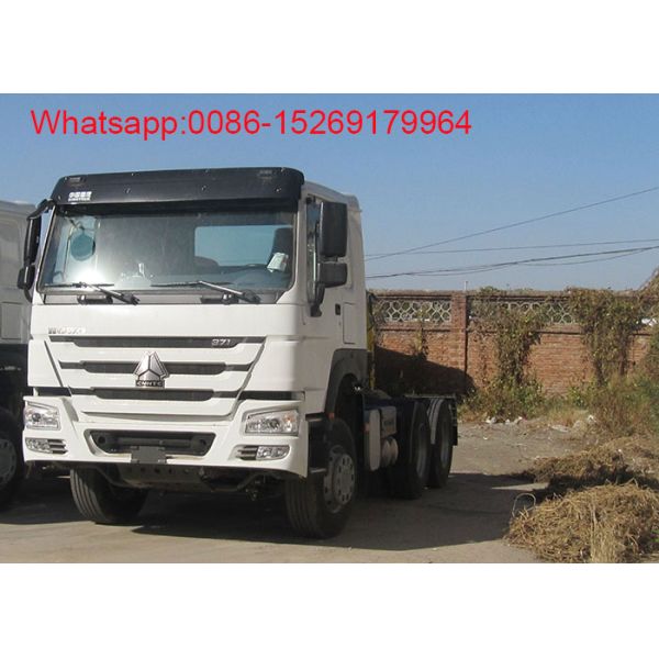 SINOTRUK HOWO ZZ4257S3241W 6x4 10 tyres Left hand drive 371hp tractor truck