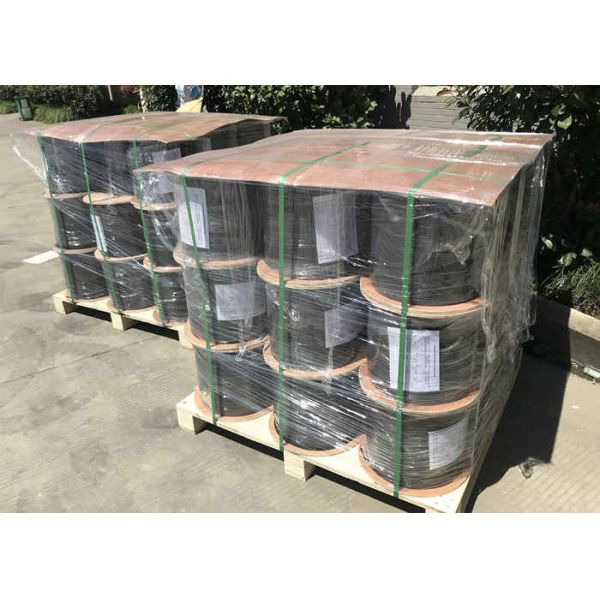 GJYXCH G657A1 Indoor Fiber Optic Cable FTTH LSZH With 1.0 Steel Self Supporting