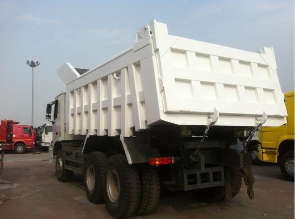 Sinotruck HOWO 6×4 Towing Trailer Truck The Best Choice for Heavy Duty Transportation