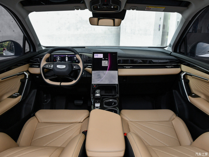 Geely Atlas Pro 2023 2.0TD DCT Флагманская версия компактный внедорожник Дизельный или бензиновый автомобиль