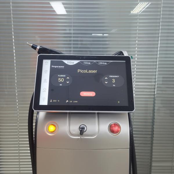 Precio de fábrica de la máquina láser de diodo para depilación 2 en 1 de 808 nm y láser pico Picosecond Nd Yag