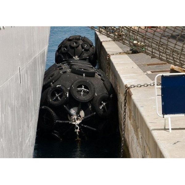 Ship Floating Rubber Fender / Rubber Type Fender / Marine Rubber Fender