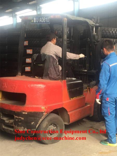 ISO Truck Spare Parts Genuine Sinotruk Heavy Truck XCMG Machinery Tyre