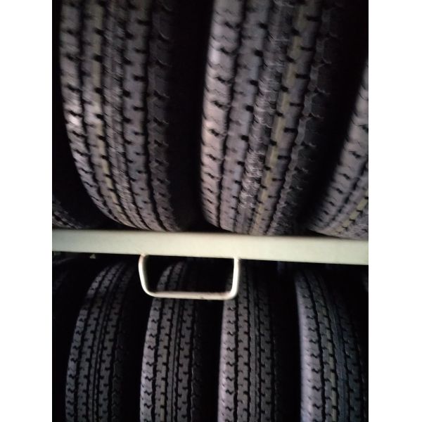 15 Inch Steel Radial Classic Car Tires PCR Tyres 215/75R15