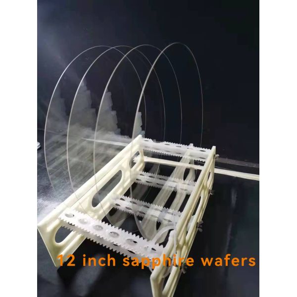 12inch 300mm aucune transmittance optique élevée de Sapphire Substrate Wafer Crystal Glass d'entaille