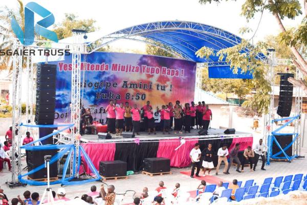 Outdoor Arch On Stage Lighting Truss , Display Decoration Aluminum Box Truss