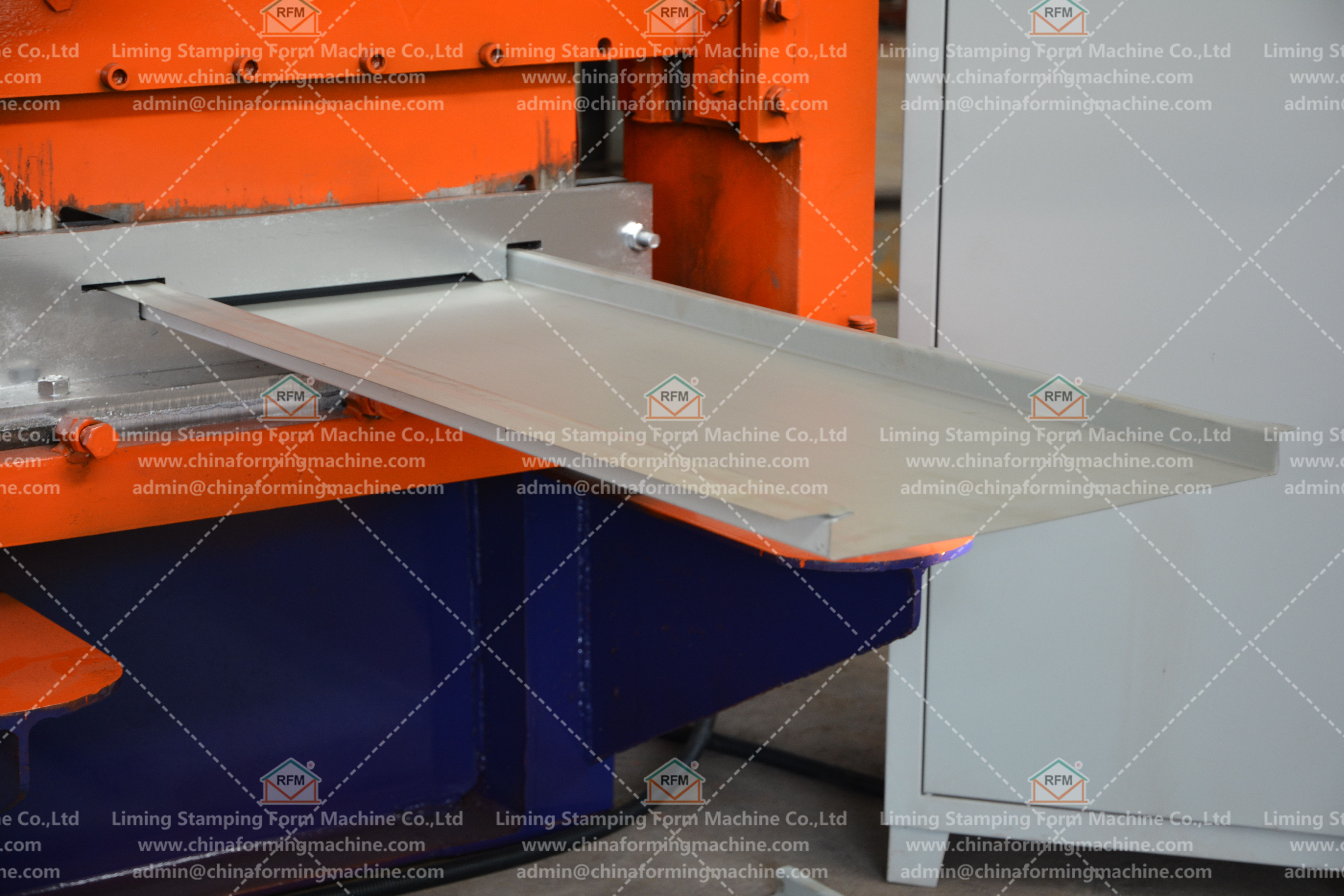 панель стены скорости ведомого вала 20m/Min 0.8mm подвергает Plc механической обработке