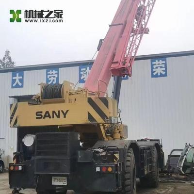 SANY SRC750 usou todo o guindaste do caminhão de Crane Second Hand Rough Terrain do terreno de 75 toneladas