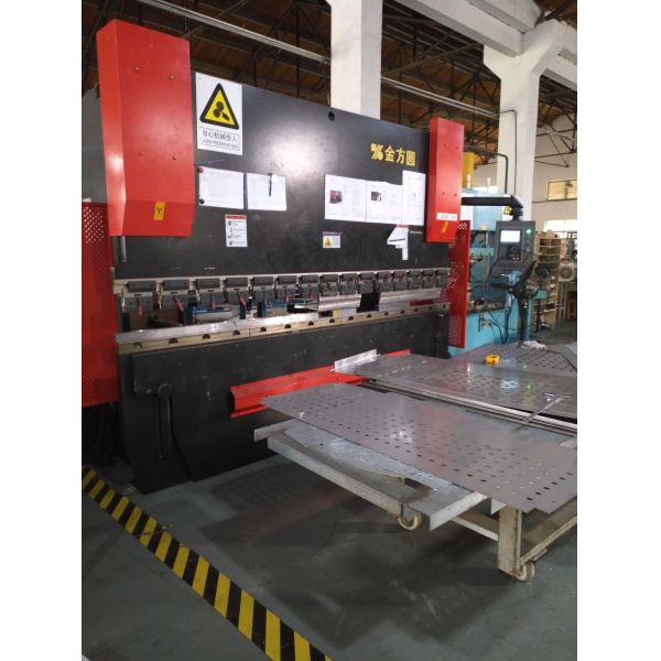 Система охлаждения Bitcoin погружения горнорабочих Cryptocurrency серверов высокой плотности