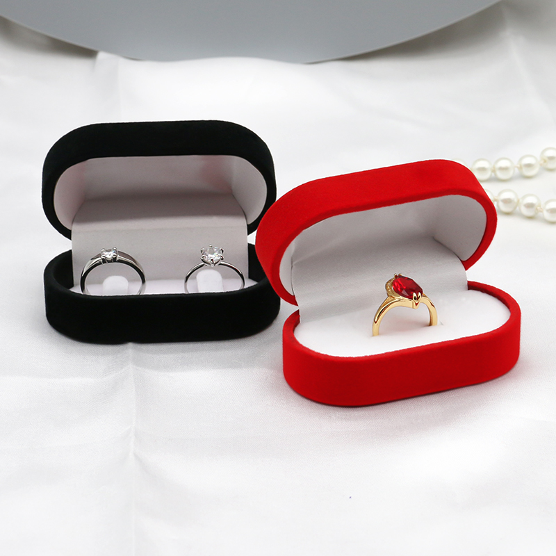 Romantic Personalised Velvet Flocked Jewelry Box Luxury Velvet Double Ring Box