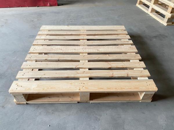 1200 X 1000 X 130mm 4 Way Wooden Pallet Strong Structure Euro Epal Solid Wooden Pallets