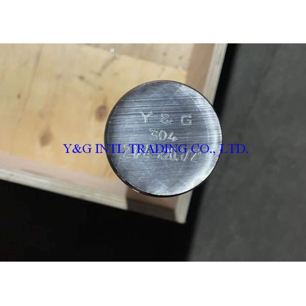 ASTM A320 B7 B8 B8M L7 Stud Bolts And Nuts M10 M20 With Washers