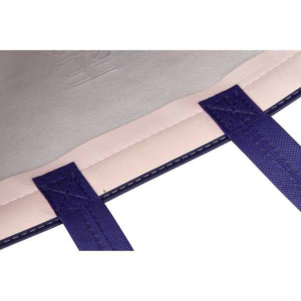 Factory handmade man sewing non woven shopping bag